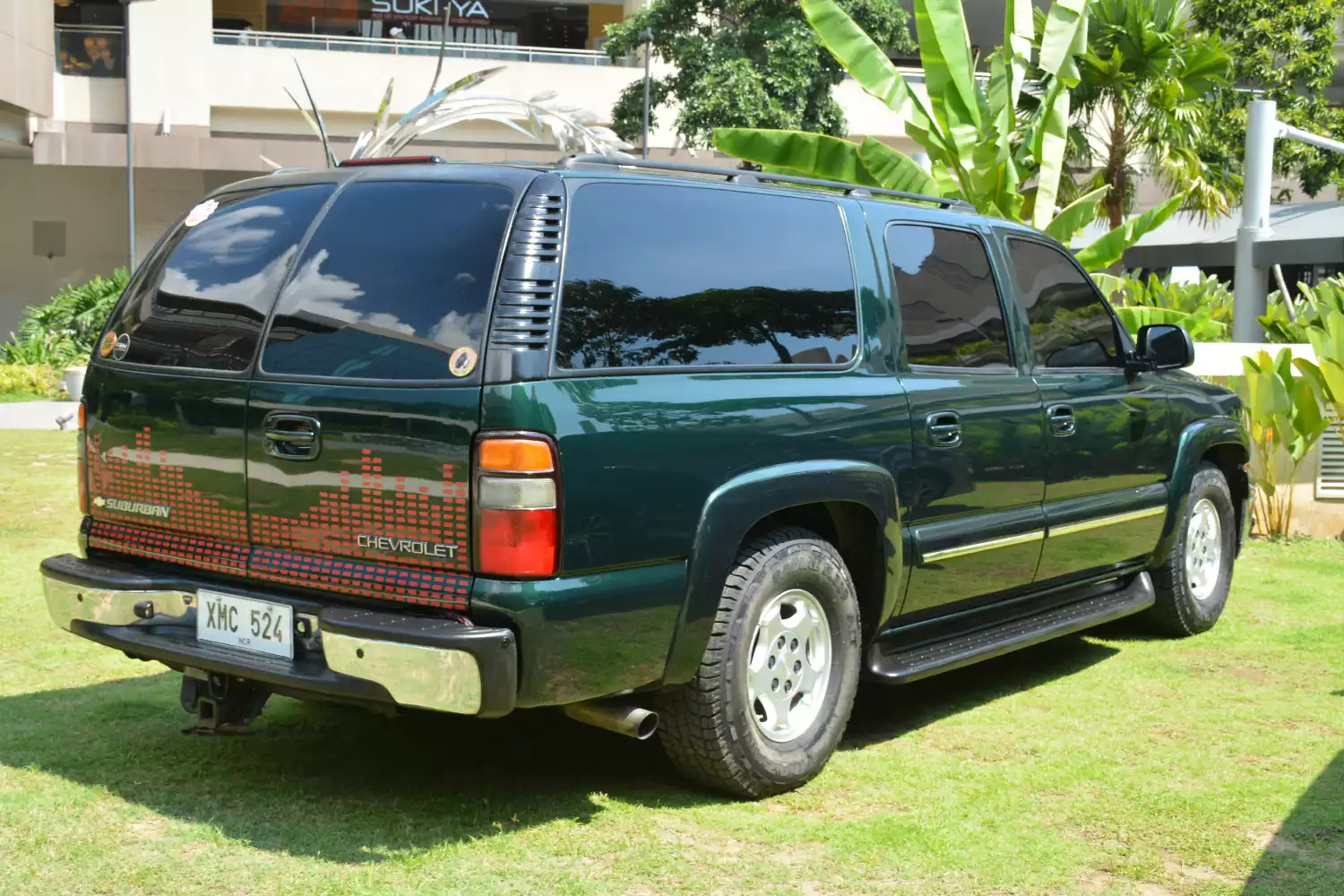 trash containers for Chevrolet Suburban